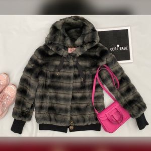 💯Auth JUICY COUTURE Faux Fur Hooded Button Jacket